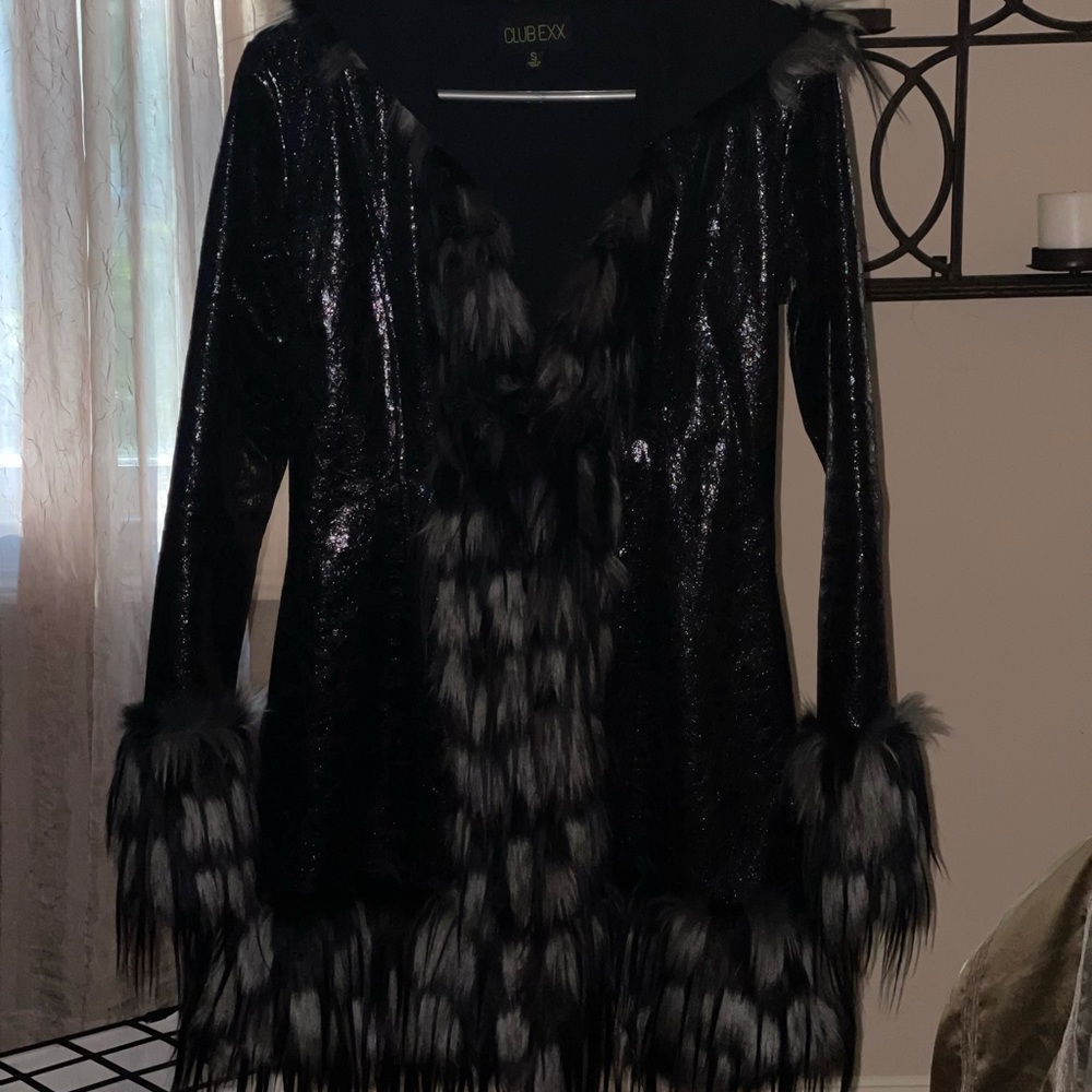 Black/fur jacket